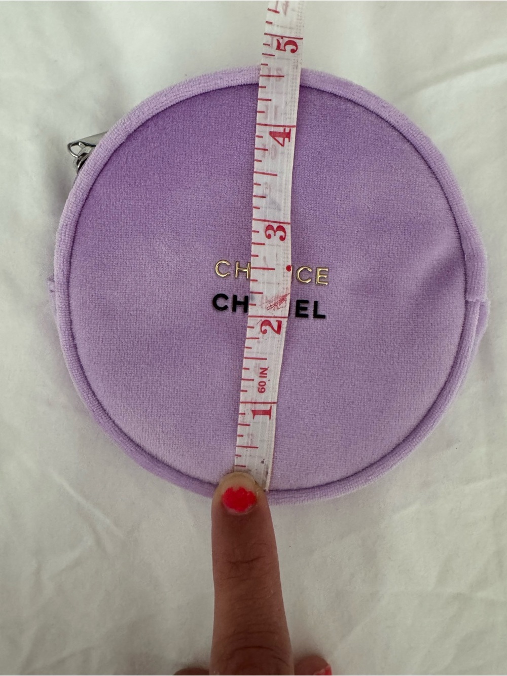 CHANEL Lavender Round Chance Cosmetic Pouch - Picture 3 of 4